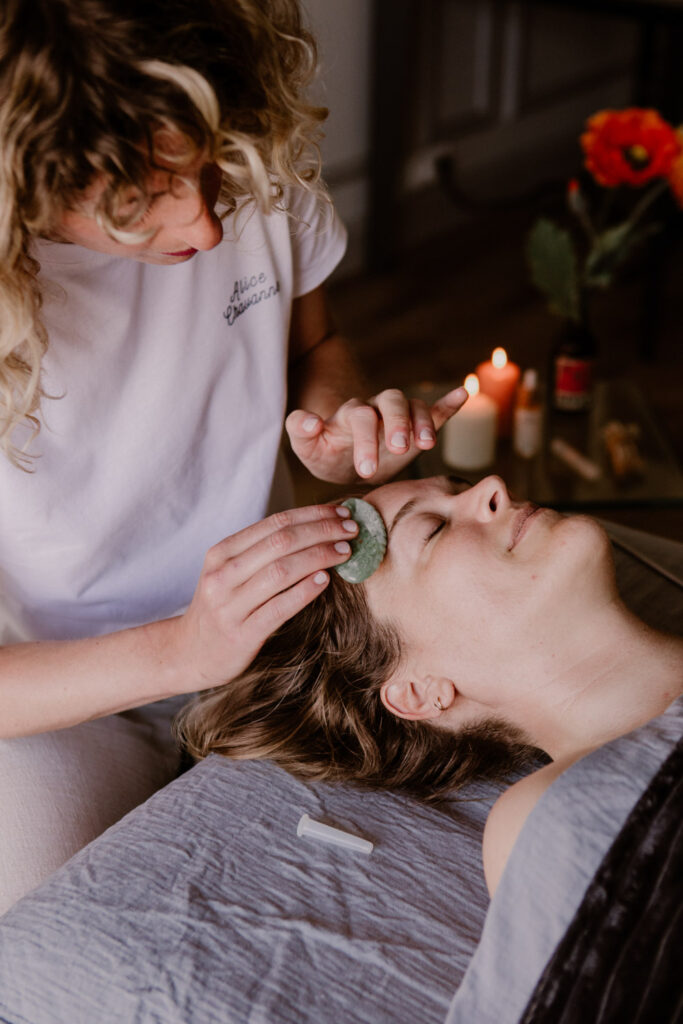 Photographe hossegor, beauté, Alice chavanne, portrait, corporate, Biarritz, skin thérapeute, facialiste