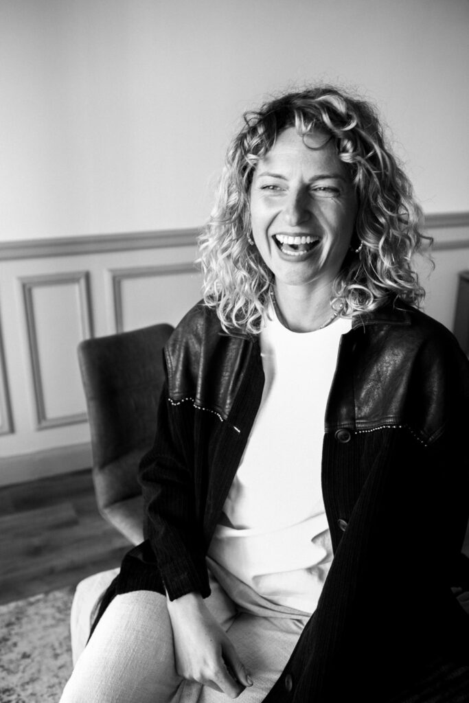 Photographe hossegor, beauté, Alice chavanne, portrait, corporate, Biarritz, skin thérapeute, facialiste