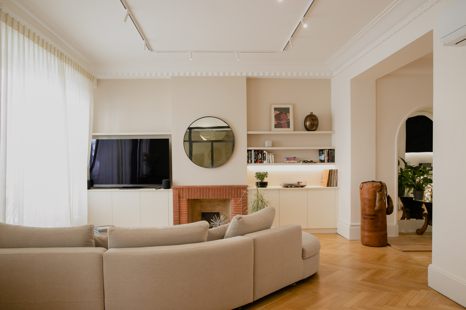Photographe architecture appartement haussmanien, photographe corporate, architecture, décoration, photographe lyon 2