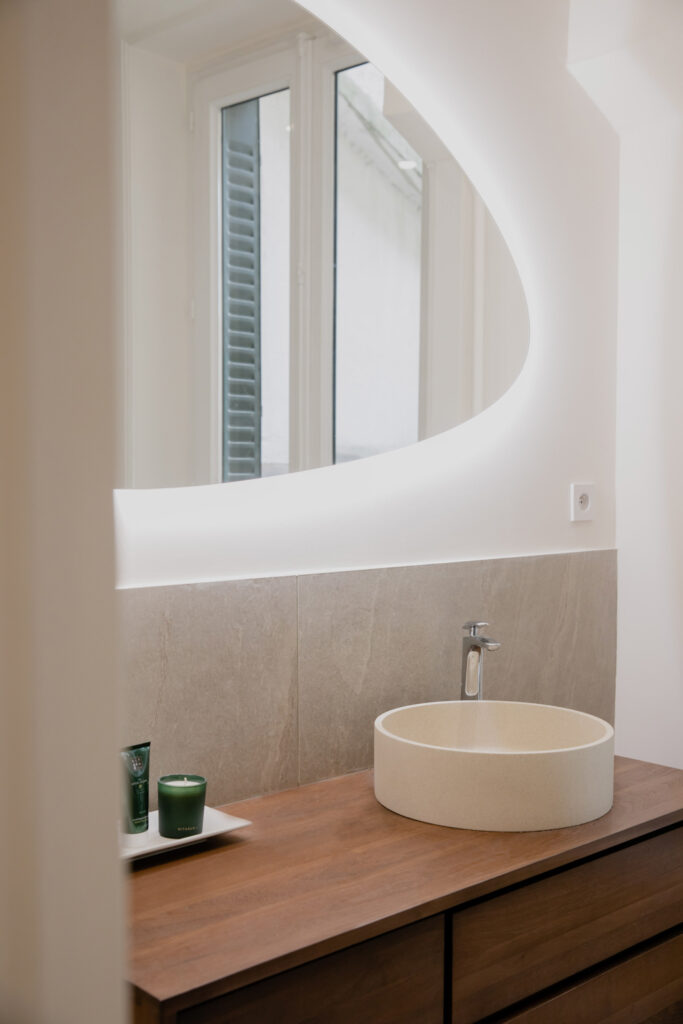 Photographe architecture appartement haussmanien, photographe corporate, architecture, décoration, photographe lyon 2