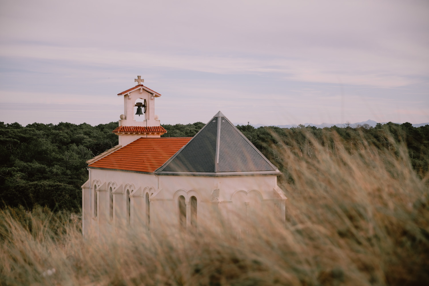 photographe landes, Sud ouest, édito, éditorial, reportage, magazine, photo reportage, église sainte Thérèse