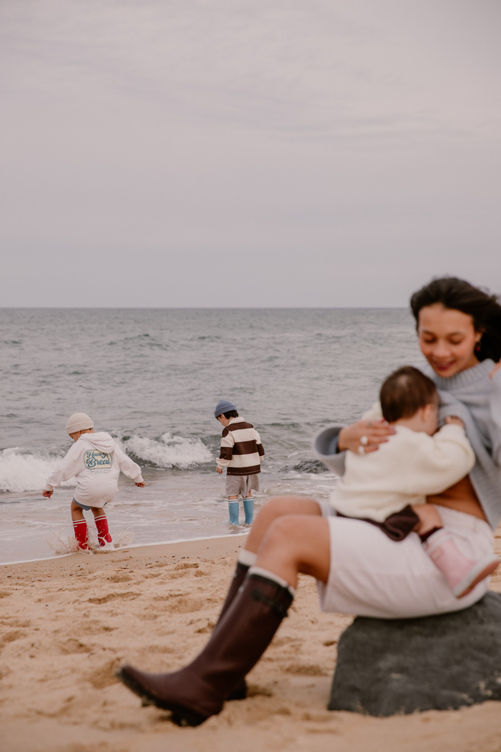 photographe mode, photographe commerciale, photographe éditoriale Lyon, hossegor, sud ouest, landes, biarritz, pays-basque, photographe commerciale, allaitement, motherhood, allaiter partout tout le temps, jeanne, littlelandifornian